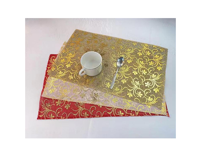 XMAS TABLE PLACEMENT 4PK 28X45CM UN12